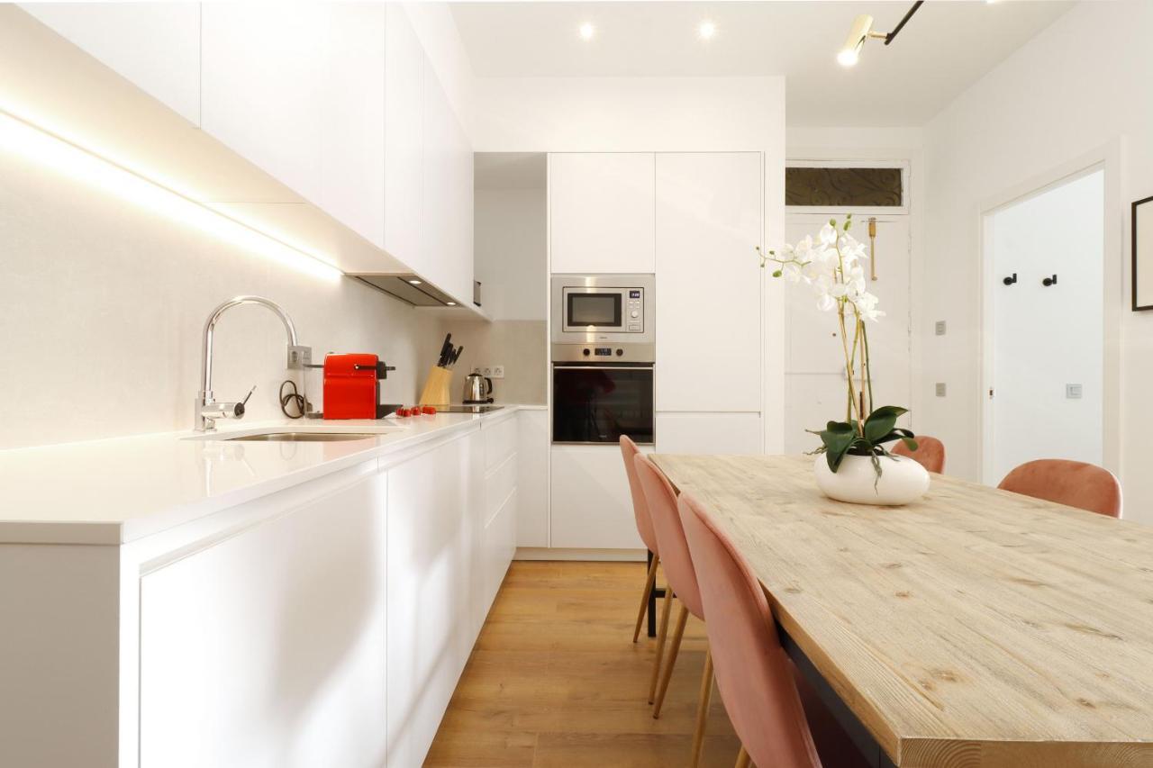 Reina Sofia Boutique II Apartment มาดริด ภายนอก รูปภาพ
