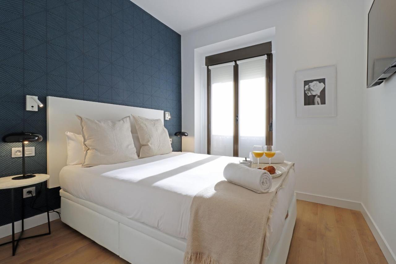 Reina Sofia Boutique II Apartment มาดริด ภายนอก รูปภาพ