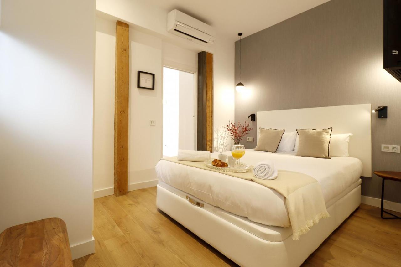 Reina Sofia Boutique II Apartment มาดริด ภายนอก รูปภาพ