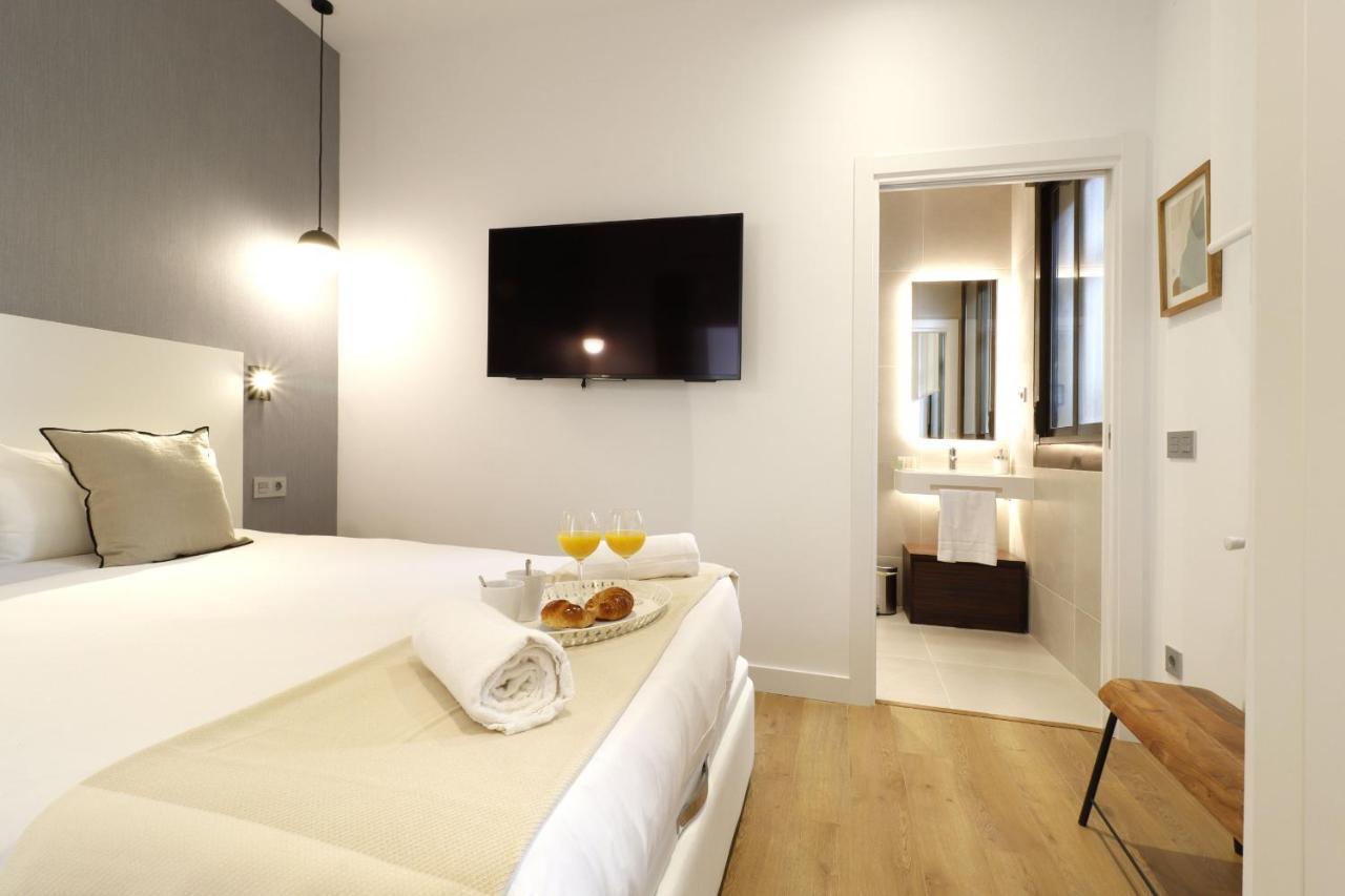 Reina Sofia Boutique II Apartment มาดริด ภายนอก รูปภาพ