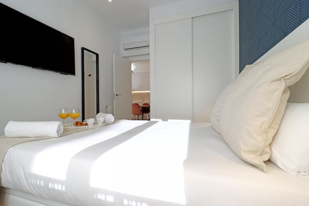 Reina Sofia Boutique II Apartment มาดริด ภายนอก รูปภาพ